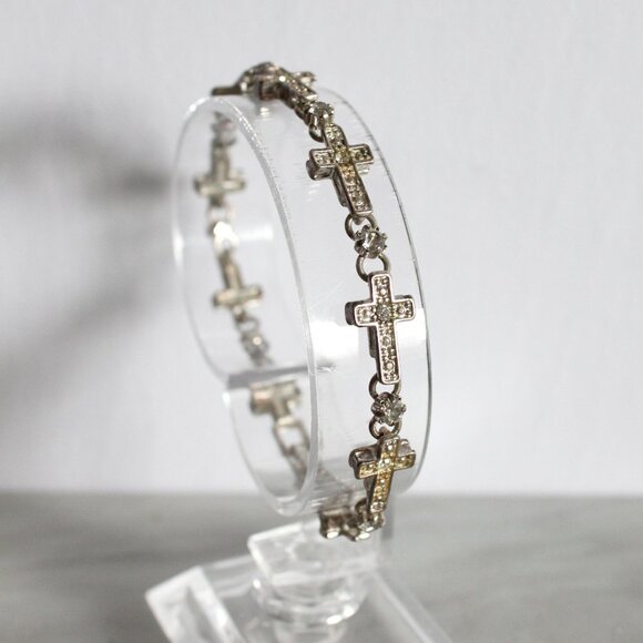 Vintage Avon silver tone cross bracelet with rhinestones - Picture 5 of 14
